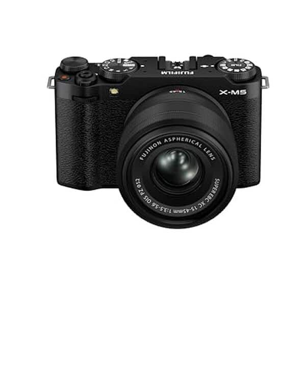 Découvrez notre test détaillé du Fujifilm X-M5 noir avec le kit 15-45mm. Performances, qualité d'image et verdict sur ce mirrorless compact et performant.