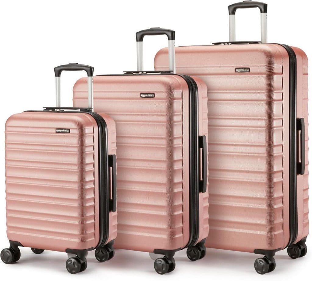 Test : valises rigides Amazon Basics en abs, légères et résistantes