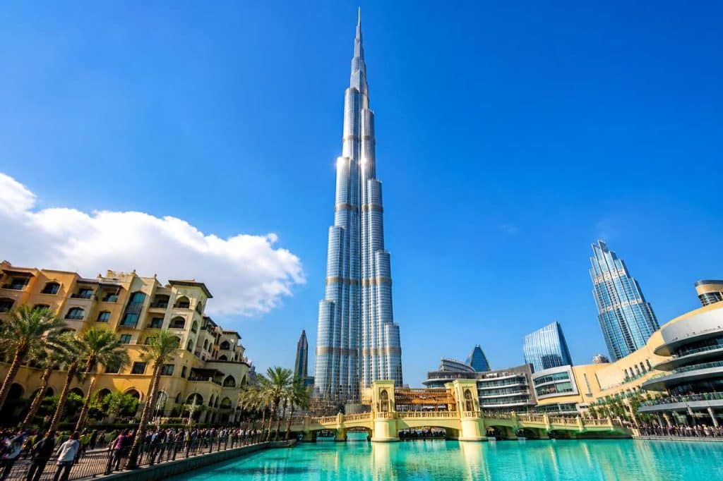 Carte SIM à Dubaï : guide pour rester connecté